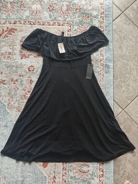 NWT Forever 21 Off-Shoulder Black Swing Dress
